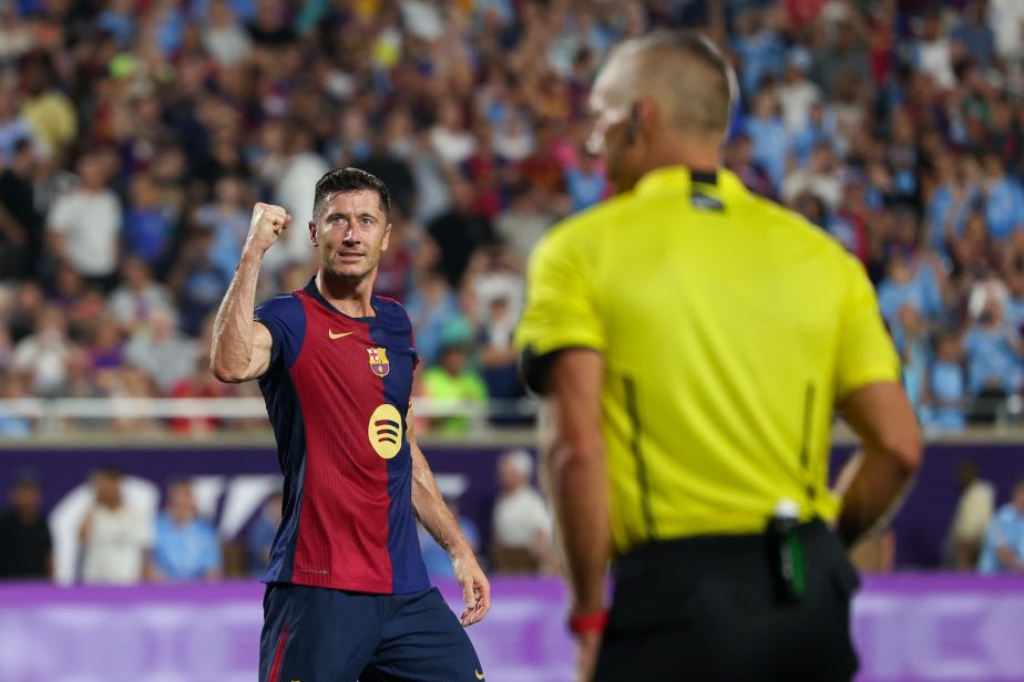 Barcelona Ace Robert Lewandowski Pumping His Fist After Scoring