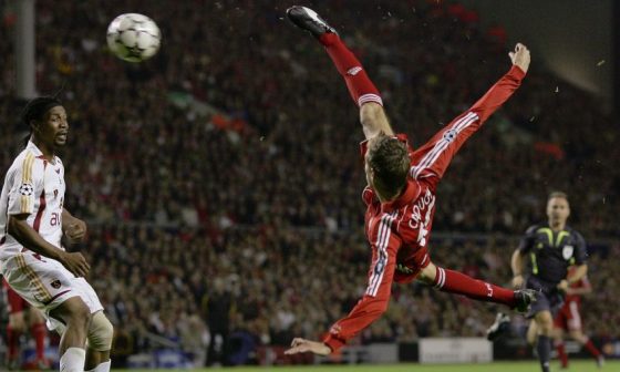 Peter Crouch Scoring a Overhead Kick