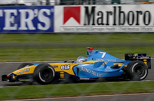 Jarno Trulli Renault 2004. Drivers replaced mid-season