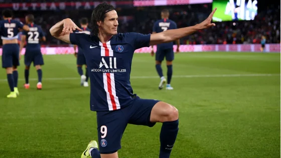 PSG Legend Edinson Cavani Celebrating After Scoring