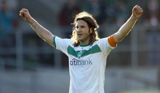 Torsten Frings, Who Has One of the Longest Penalty Streaks in Germany History, Celebrating After Scoring