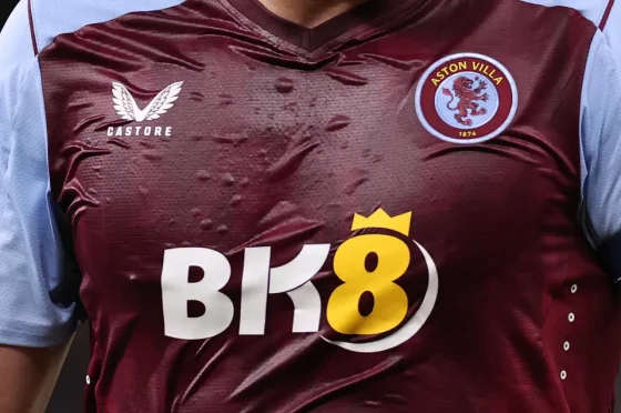 aston villa castore wet-look kit