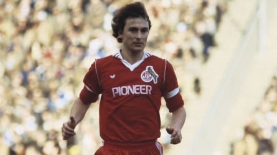 Dieter Muller in Action for Koln | Europa League Top Scorers