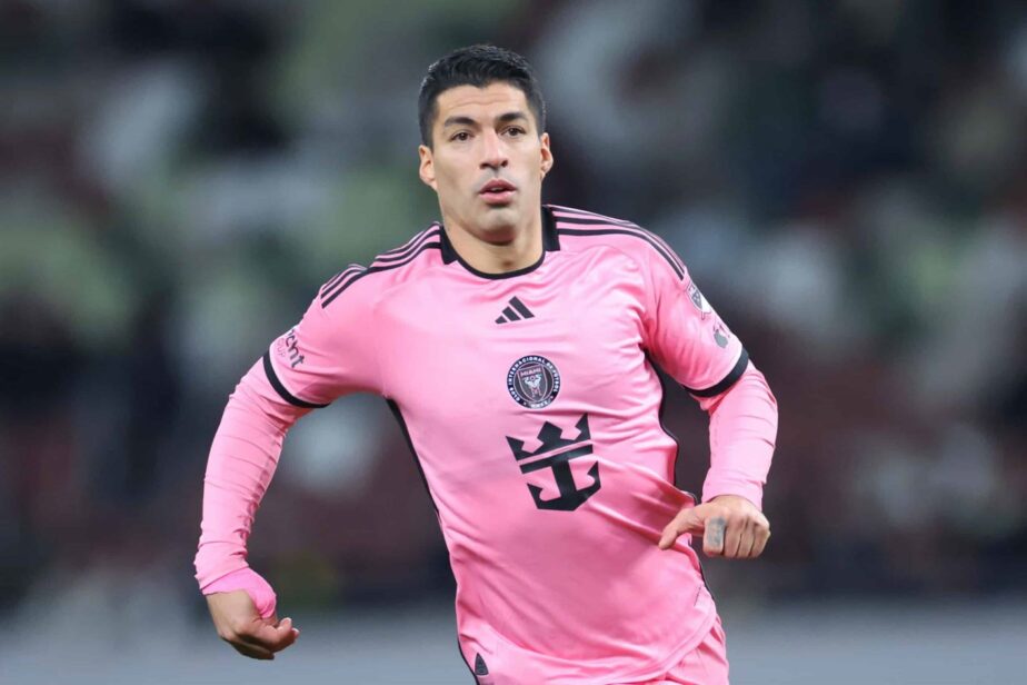 Suarez Halfway