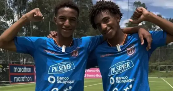 Arsenal transfer quintero twins