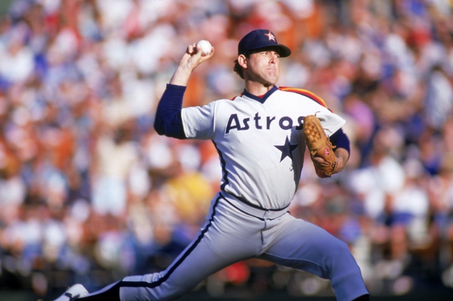 MLB: Top 10 Players Who Easily Made It Into the Hall of Fame