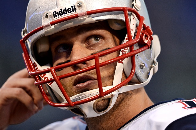 Tom Brady looks up at the scoreboard.