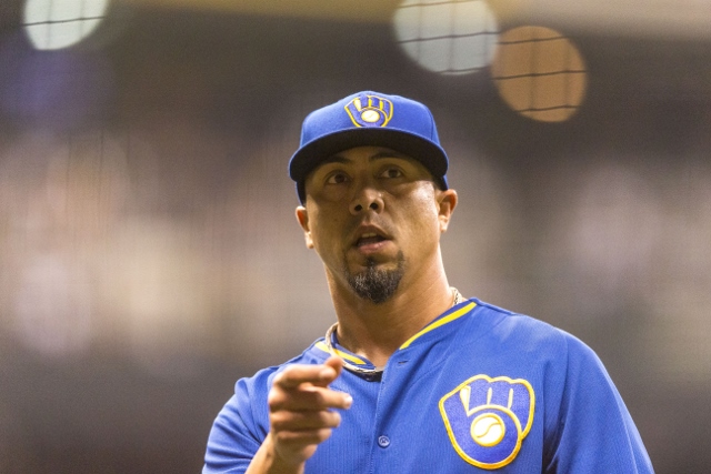 Los Angeles Dodgers v Milwaukee Brewers