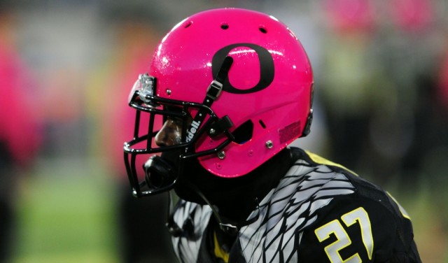 5 NCAA Football Helmets Worthy of a Playoff