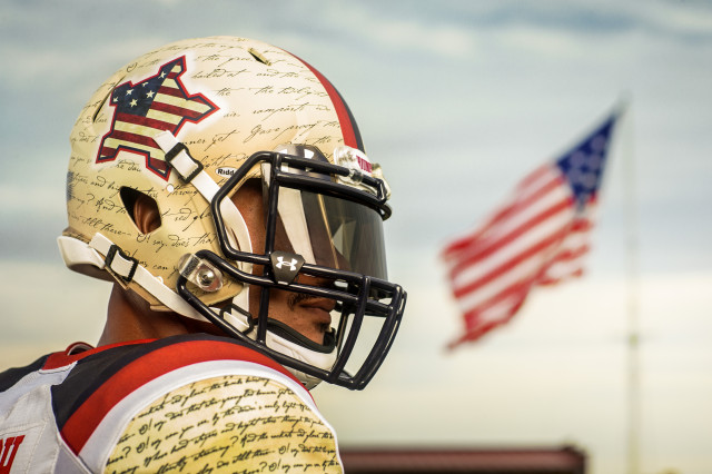 The 10 Coolest Helmet Designs in College Football
