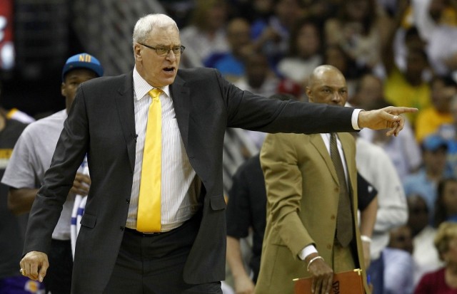 Phil Jackson yells at his players.