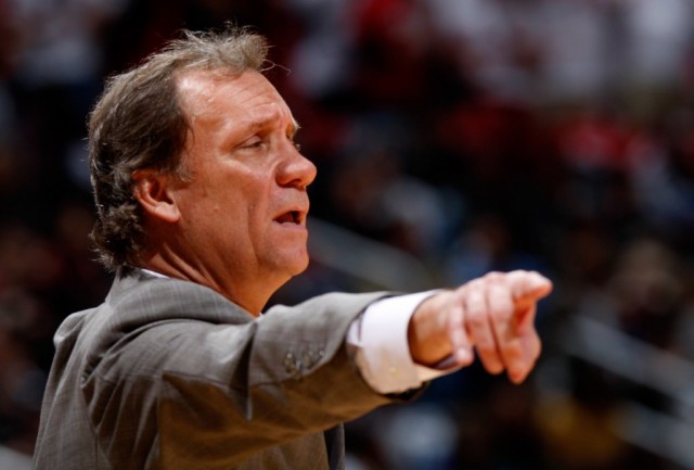 Flip Saunders points as he coaches.