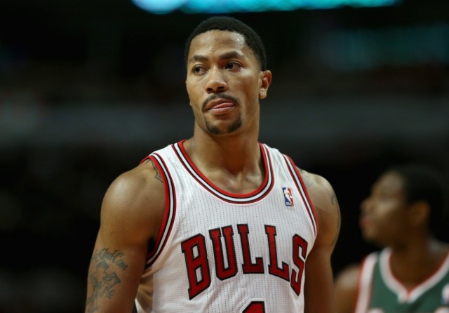 Why Derrick Rose Needs to Give Up on Stardom