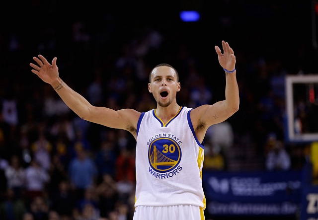 Stephen Curry celebrates
