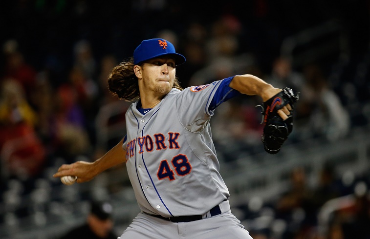 Jacob deGrom pitches for the Mets.