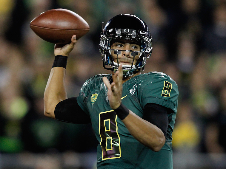 5 College Football Teams Who Need a New Star Quarterback