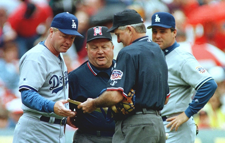 MLB: 7 Hitters Who Will Go Down in History as Cheaters