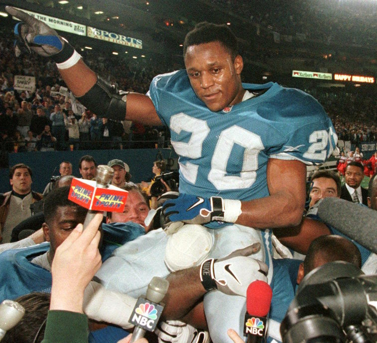 https://www.sportscasting.com/wp-content/uploads/2015/06/Barry-Sanders_JEFF-KOWALSKY-Getty-Images.jpg