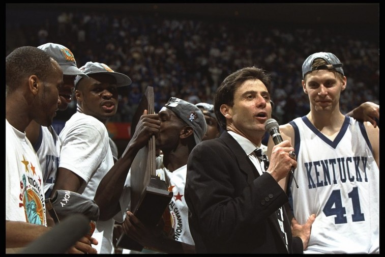 Rick Pitino talks to crowd after Kentucky Wildcats win title in 1996