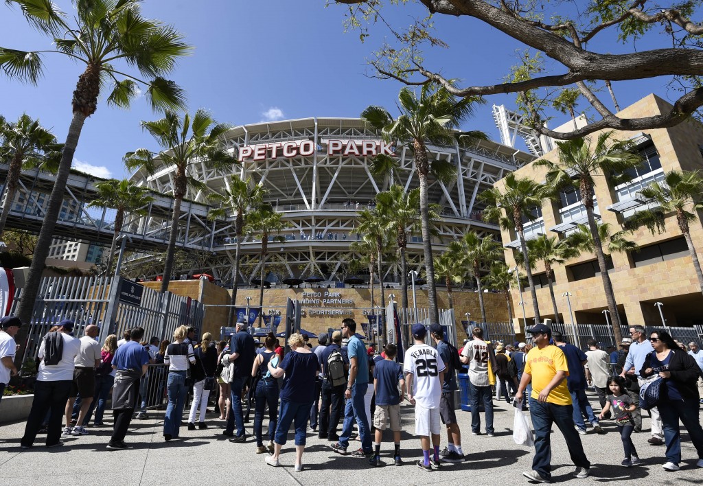 MLB: 10 Best Ballparks to Watch a Game
