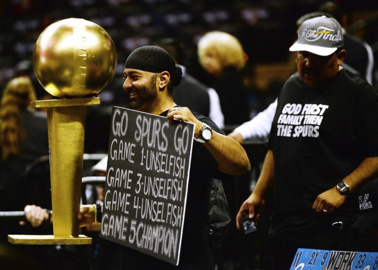 San Antonio Spurs fans cheer on their team