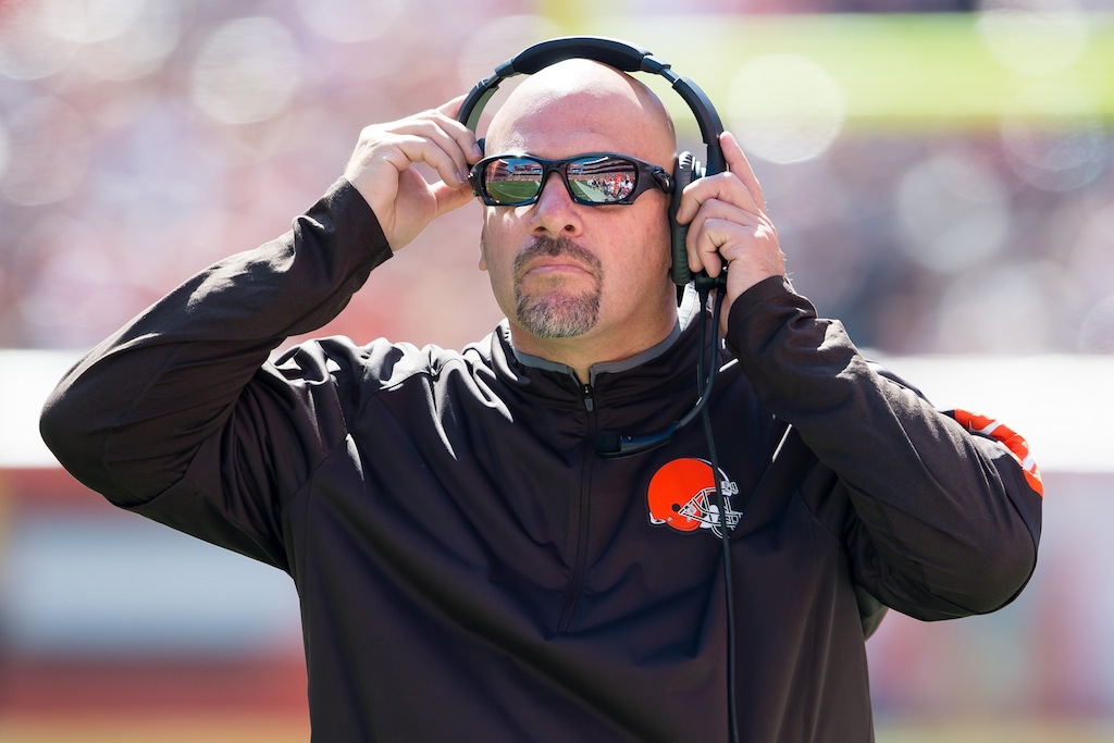 Browns coach Mike Pettine during a game against the Titans