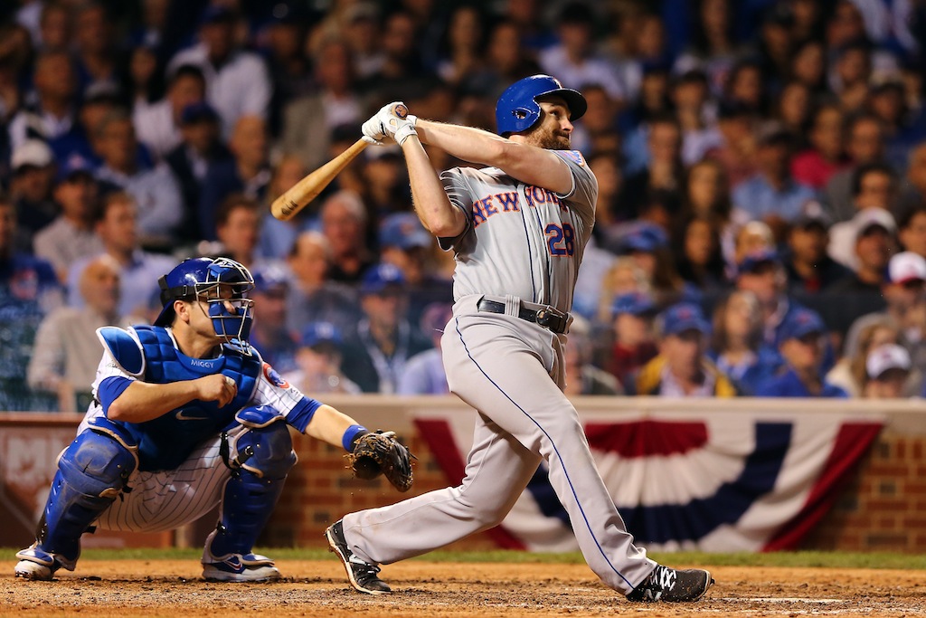 Daniel Murphy hits a home run during Game 4 of the 2015 NLCS
