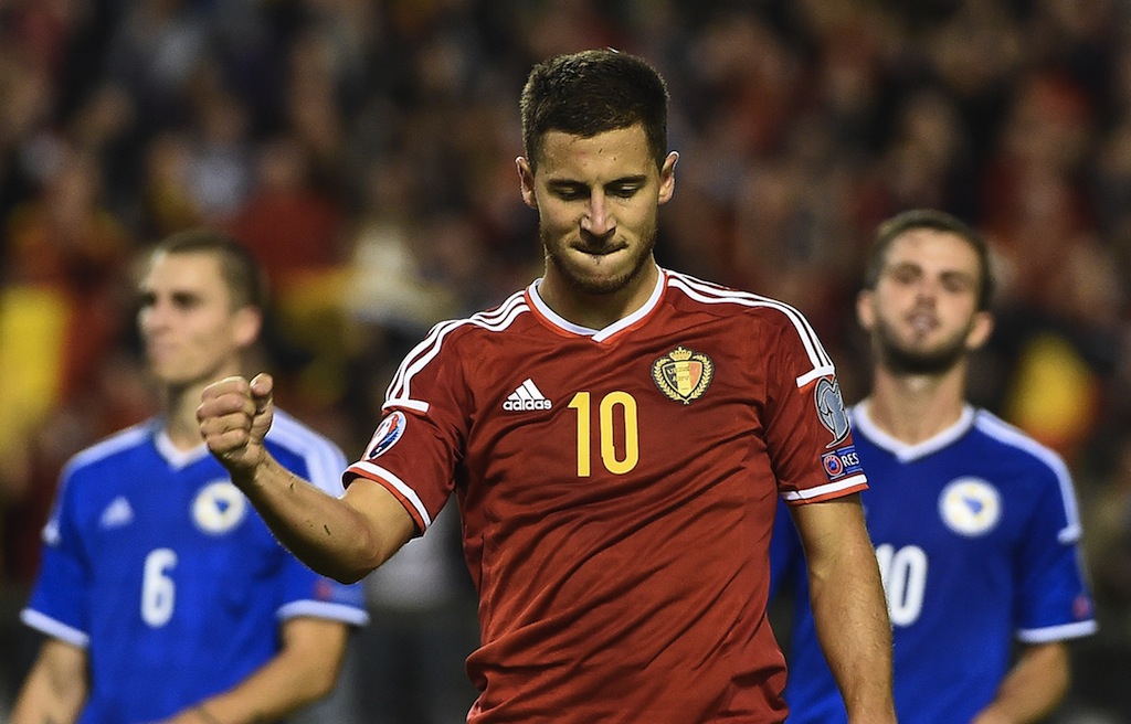 Eden Hazard celebrates after scoring a penalty