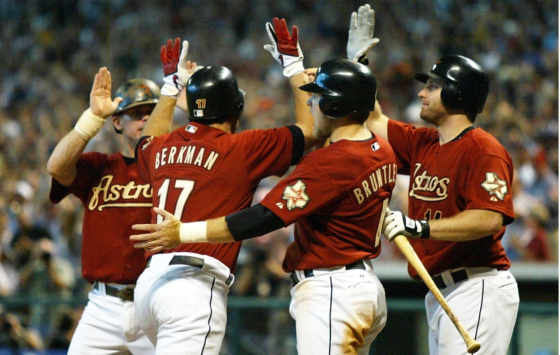 NLDS: Atlanta Braves v Houston Astros Game 4