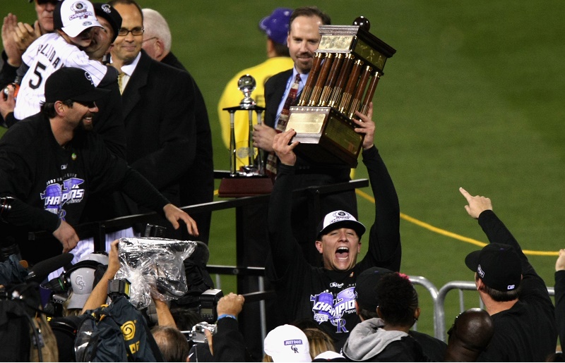 NLCS: Arizona Diamondbacks v Colorado Rockies - Game 4