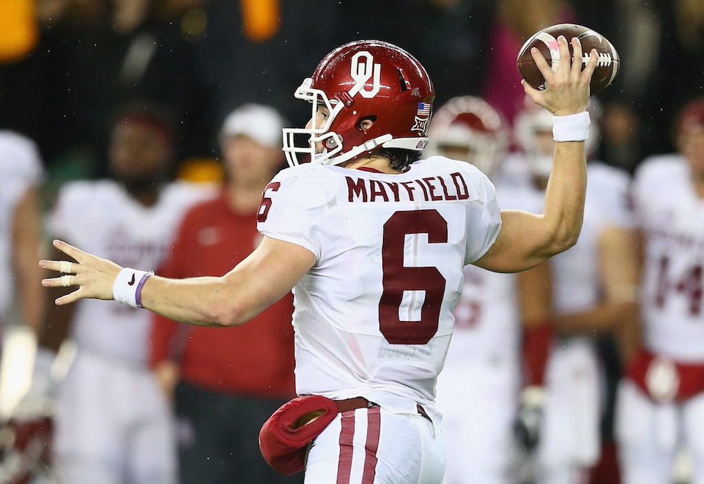 Baker Mayfield throws against Baylor