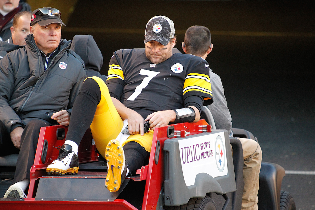 Ben Roethlisberger is carted off the field after being injured