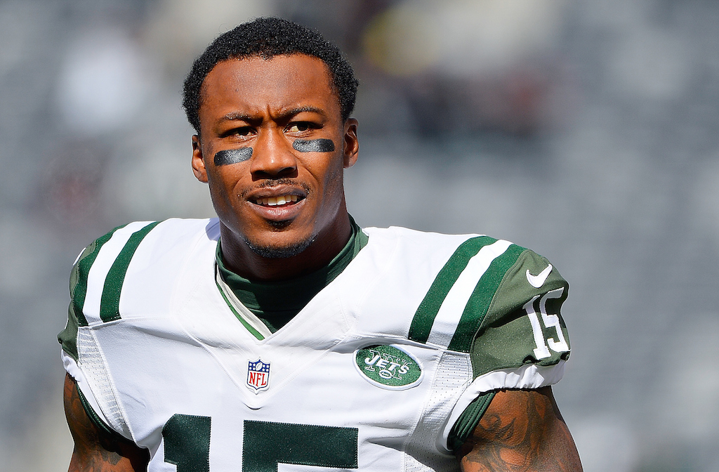EAST RUTHERFORD, NJ - OCTOBER 18: Brandon Marshall #15 of the New York Jets warms up prior to the game against the Washington Redskins at MetLife Stadium on October 18, 2015 in East Rutherford, New Jersey. (Photo by Alex Goodlett/Getty Images)