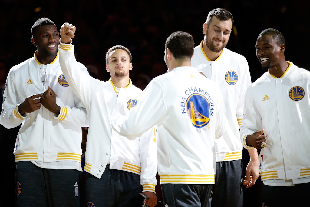 Golden State Warriors receive championship rings