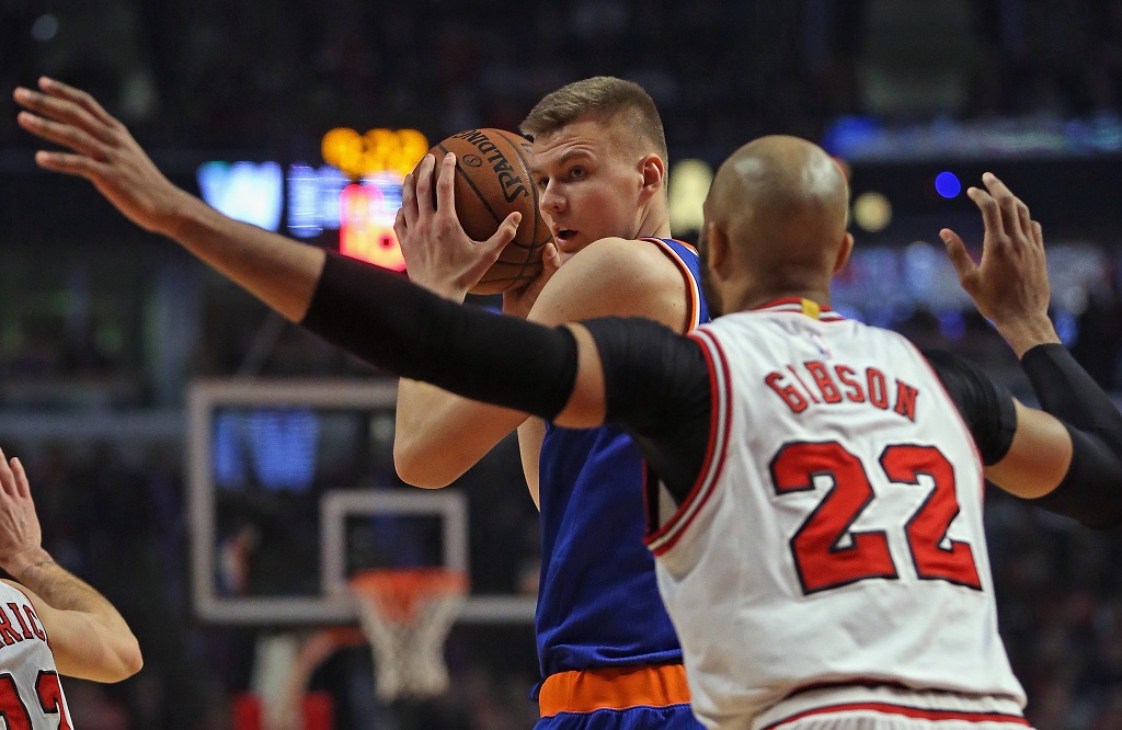 CHICAGO, IL - JANUARY 01: at the United Center on January 1, 2016 in Chicago, Illinois. The Bulls defeated the Knicks 108-81.