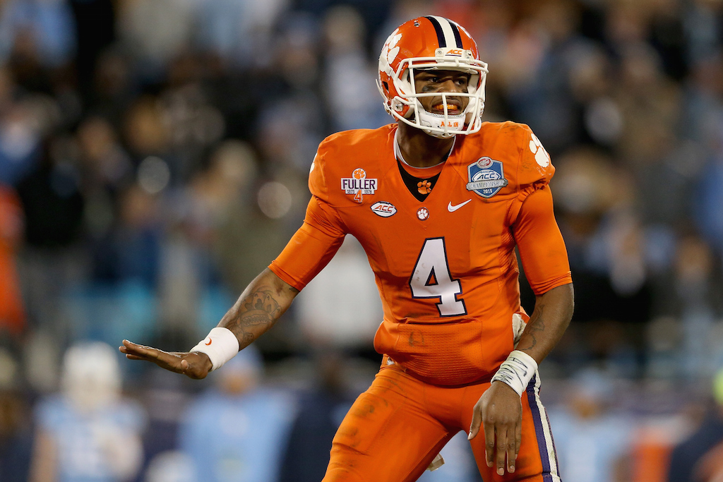 Deshaun Watson stands his ground during a game.