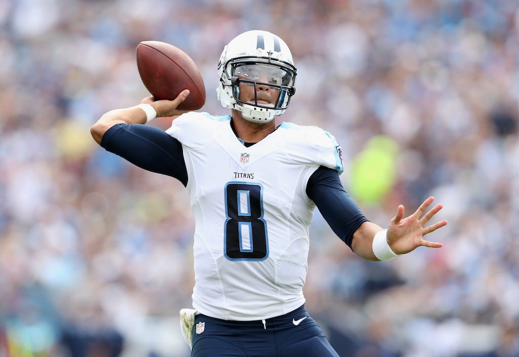 Marcus Mariota looks to throw against the Colts