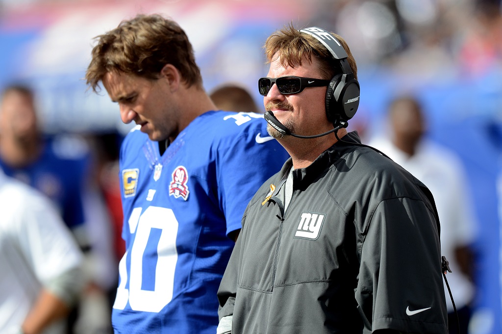 EAST RUTHERFORD, NJ - SEPTEMBER 14: Offensive coordinator Ben McAdoo and quarterback Eli Manning #10 of the New York Giants look on from the sideline against the Arizona Cardinals during a game at MetLife Stadium on September 14, 2014 in East Rutherford, New Jersey. (Photo by Ron Antonelli/Getty Images)