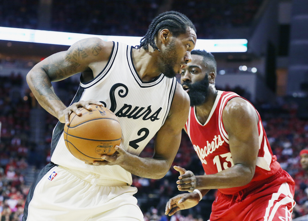 Kawhi Leonard posts up James Harden