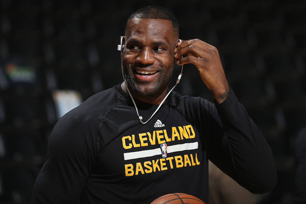 Could LeBron James's New Nike Deal Pay Him Enough to Buy an NBA Team?