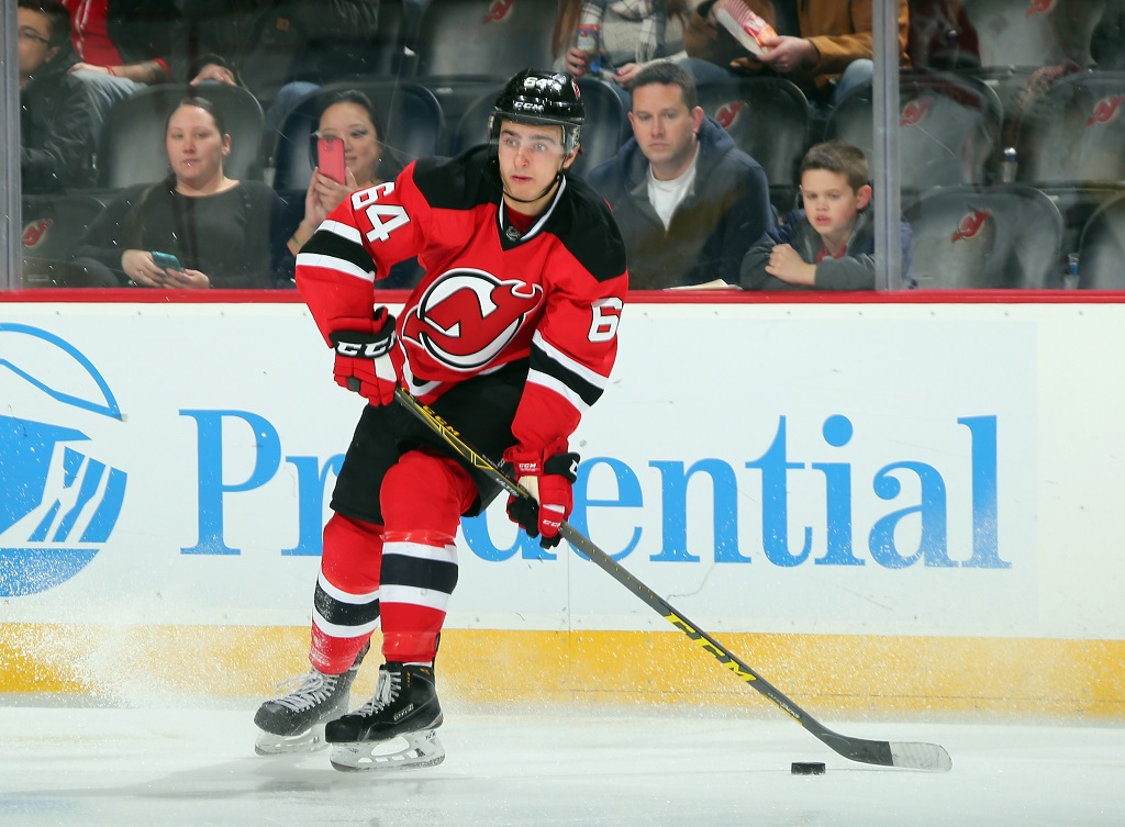 skates against the New Jersey Devils at the Prudential Center on January 21, 2016 in Newark, New Jersey. The Devils defeated the Senators 6-3.