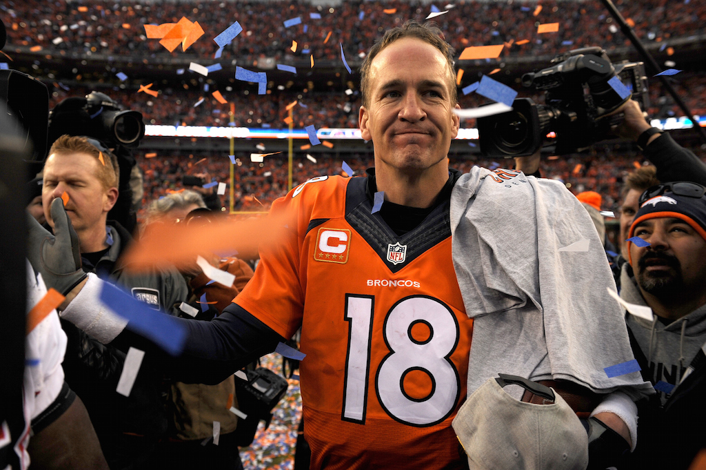 Peyton Manning celebrates a Broncos victory in the AFC Championship game