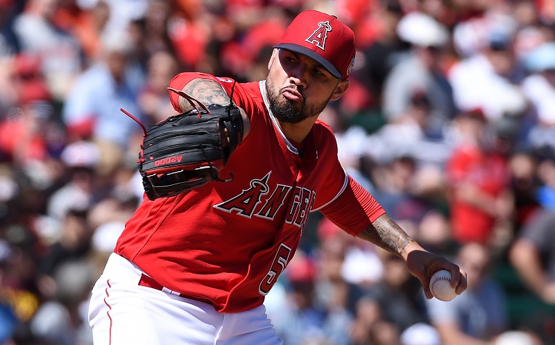 MLB: Los Angeles Angels Are the Odd Team Out in Crowded AL West