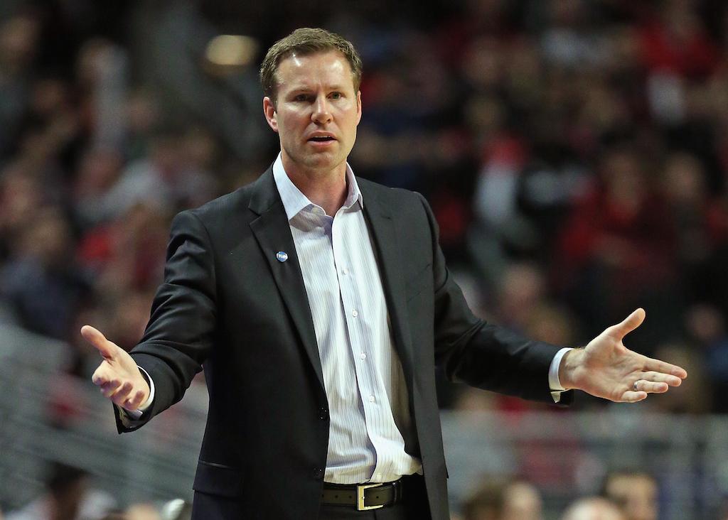 Fred Hoiberg, head coach of the Chicago Bulls, argues a call.