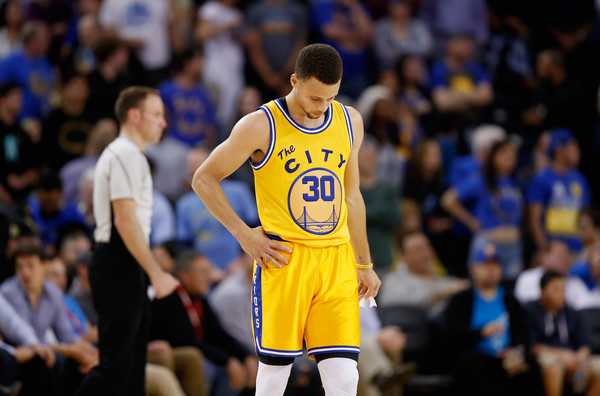 NBA Playoffs: Should the Warriors Rest Stephen Curry?