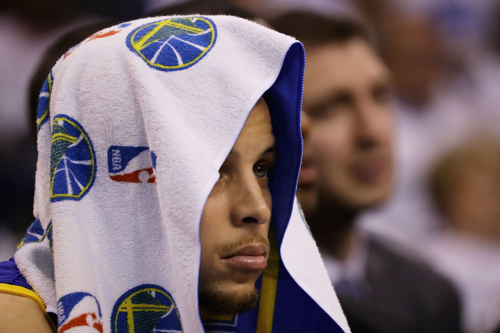 Is Stephen Curry's Knee to Blame the Warriors' WCF Struggles?