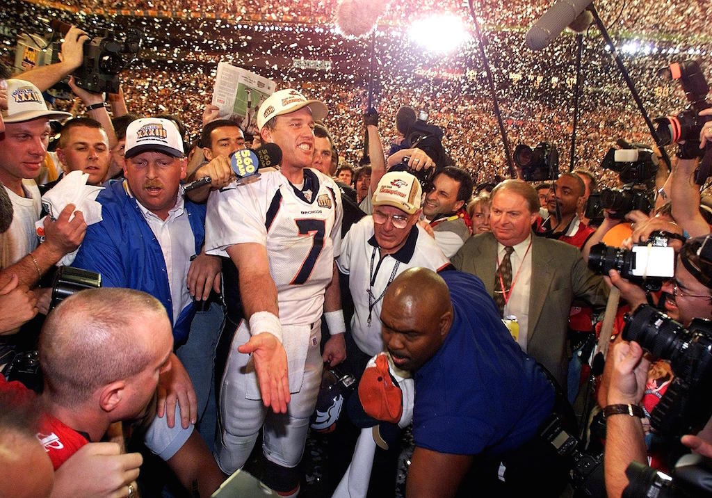 12 Best Athletes to Retire as Champions