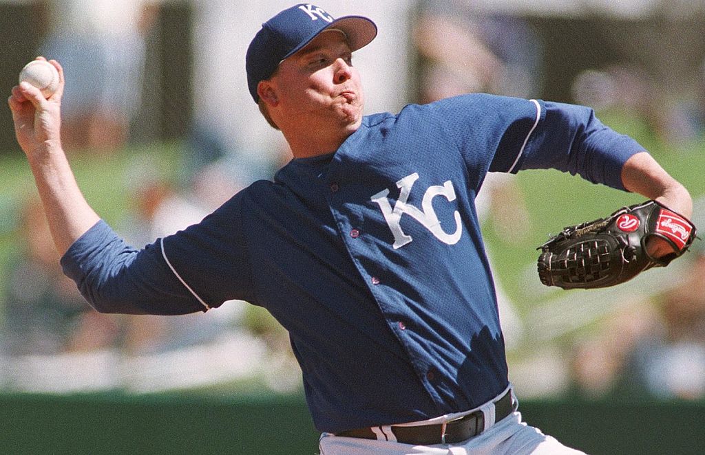 MLB: The 10 Best Starting Pitchers of the 1990s