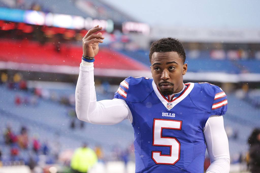Tyrod Taylor of the Buffalo Bills acknowledges the crowd after a Bills win.