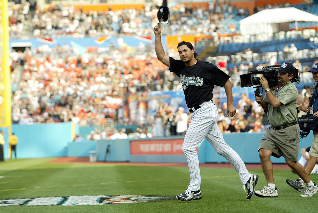 10 Pitchers Who Carried Their Teams During the World Series